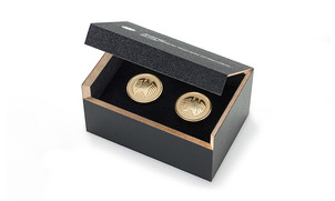 Pin badges & lapel pins: MDF presentation box for pin badges and lapel pins