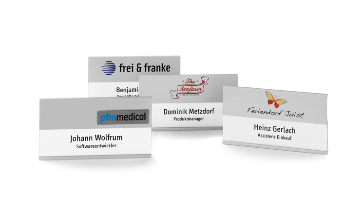 Name badges for names with additional line