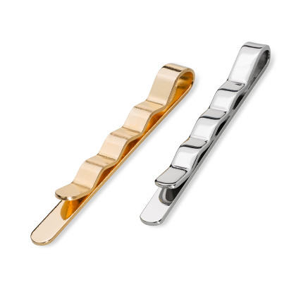 Jewellery & key rings: tie clips in gold or silver with corrugated back