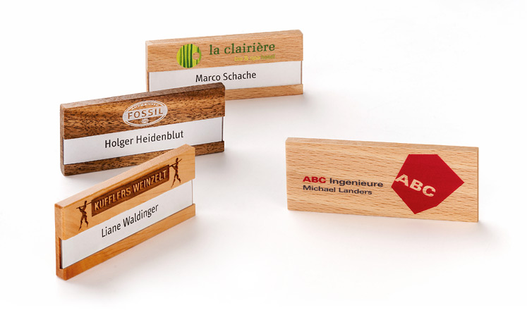 Namensschilder aus Nussbaum, Kirsche, Erle, Eiche und Buche - B.H. Mayer's  IdentitySign GmbH - IdentitySign